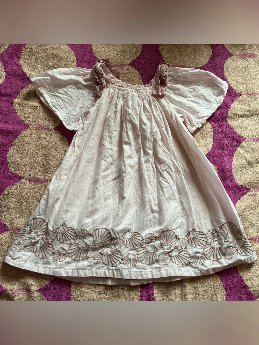 Maggie & Zoe Embroidered Seashell Flutter Sleeve Dress size 3T